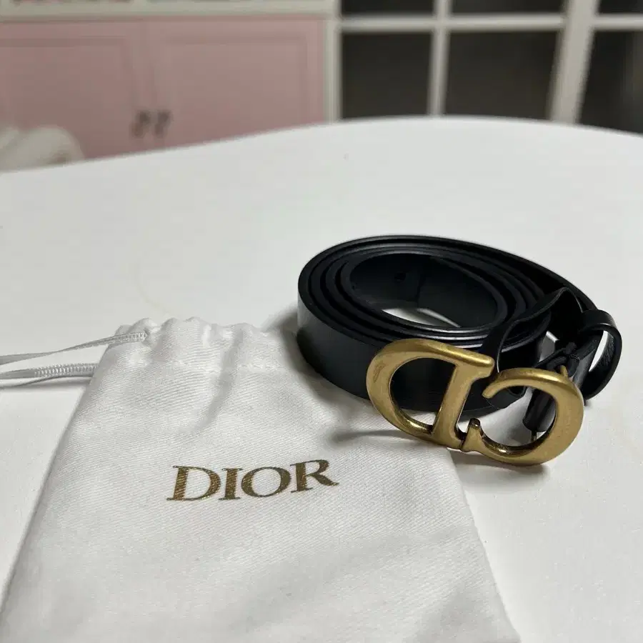 Dior 디올 새들 벨트 90, 파우치 증정 + 홀리데이박스