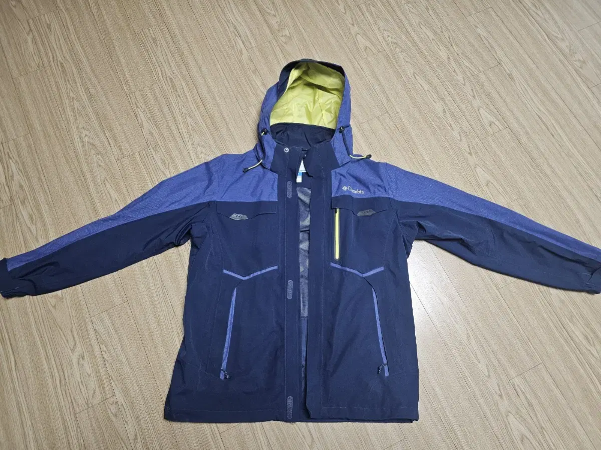 Colombia Mountain Jacket (105XL)