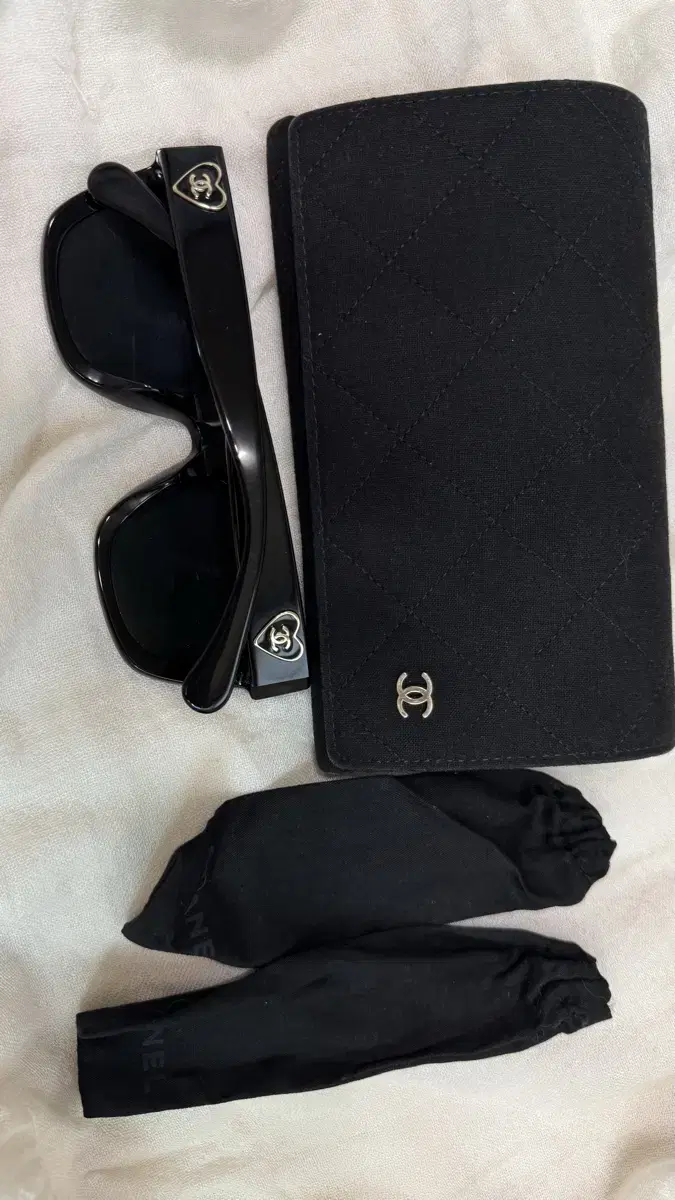 샤넬 하트로고 선글라스 A71468 chanel