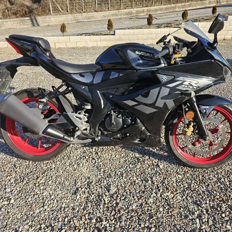 21년식 스즈키 GSXR125 팝니다