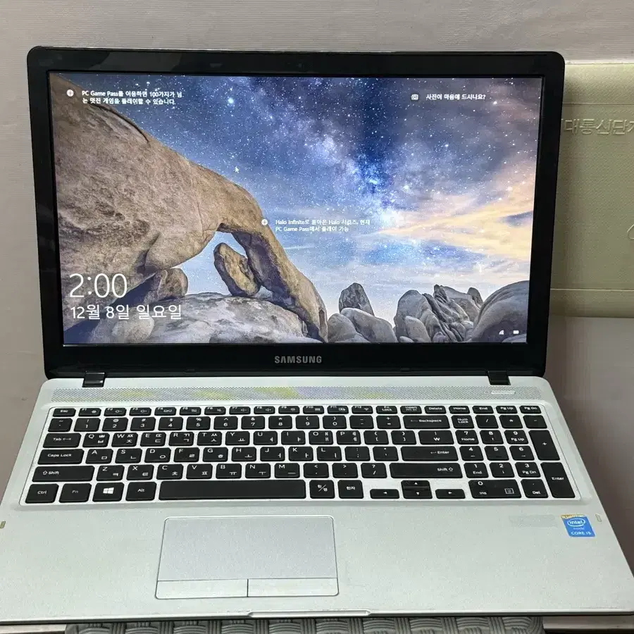 삼성 노트북 i5-5200U 8gb ram ssd250gb