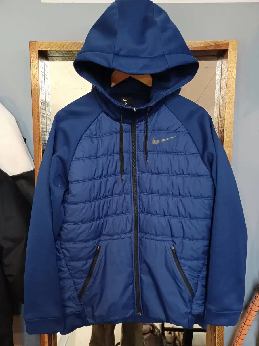 Nike Thermafit winter Full Zip Hoodie L