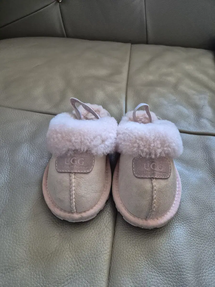 UGG 어그 코켓트 밴딩슬리퍼 키즈 190