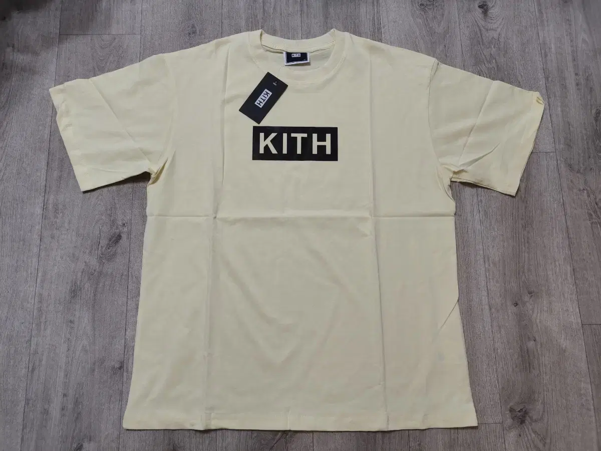 KITH 키스 beige yellow 베이지 색 반팔티 티 셔츠 XL