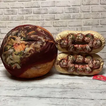 츠키지 은대구 배모양 티슈 커버와 메챠모후굿토 봉제 인형 3개 세트