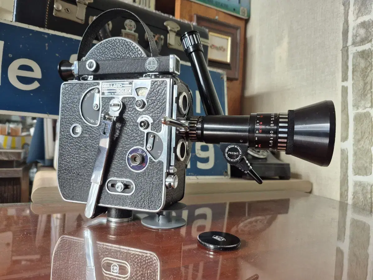 빈티지 Bolex H8 무비카메라 Som Berthiot Pan 줌렌즈