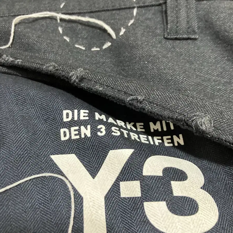 Y-3 베기팬츠