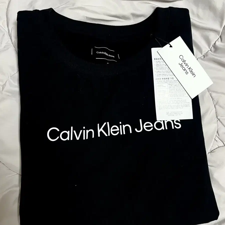 Calvin Klien Jeans 롱슬리브