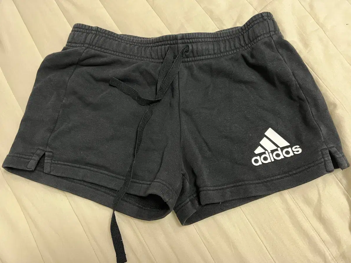 ADIDAS 아디다스 반바지 M(95)