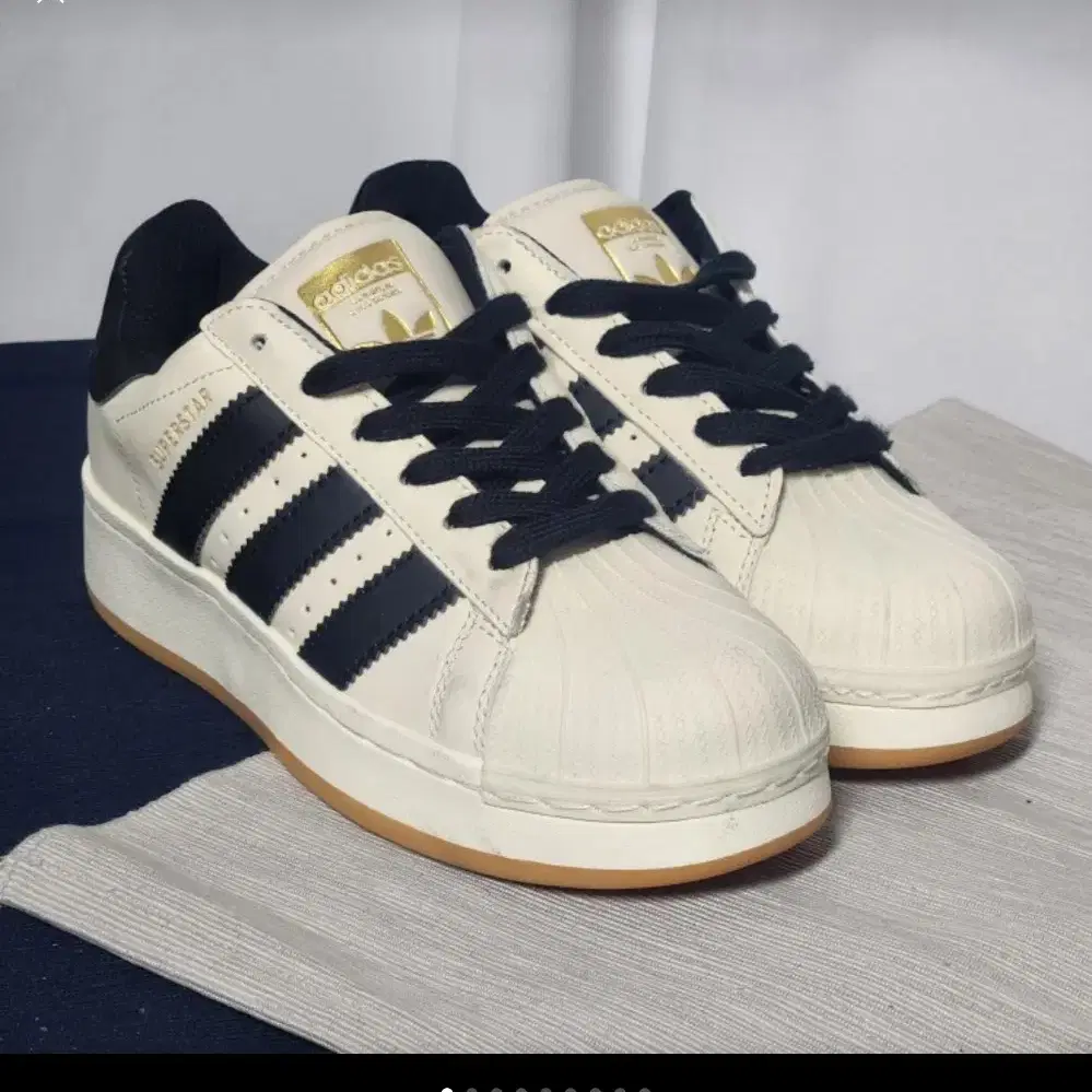 3-19:아다다스adidas Superstar XLG(220)-거의새거