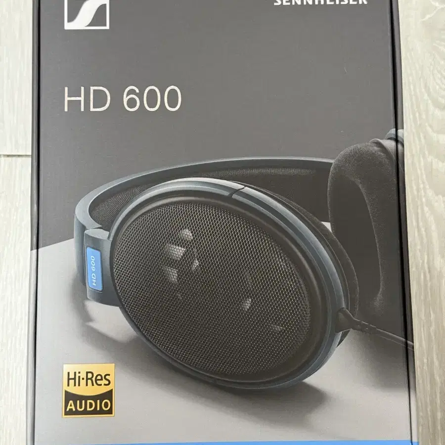 HD600 팝니다