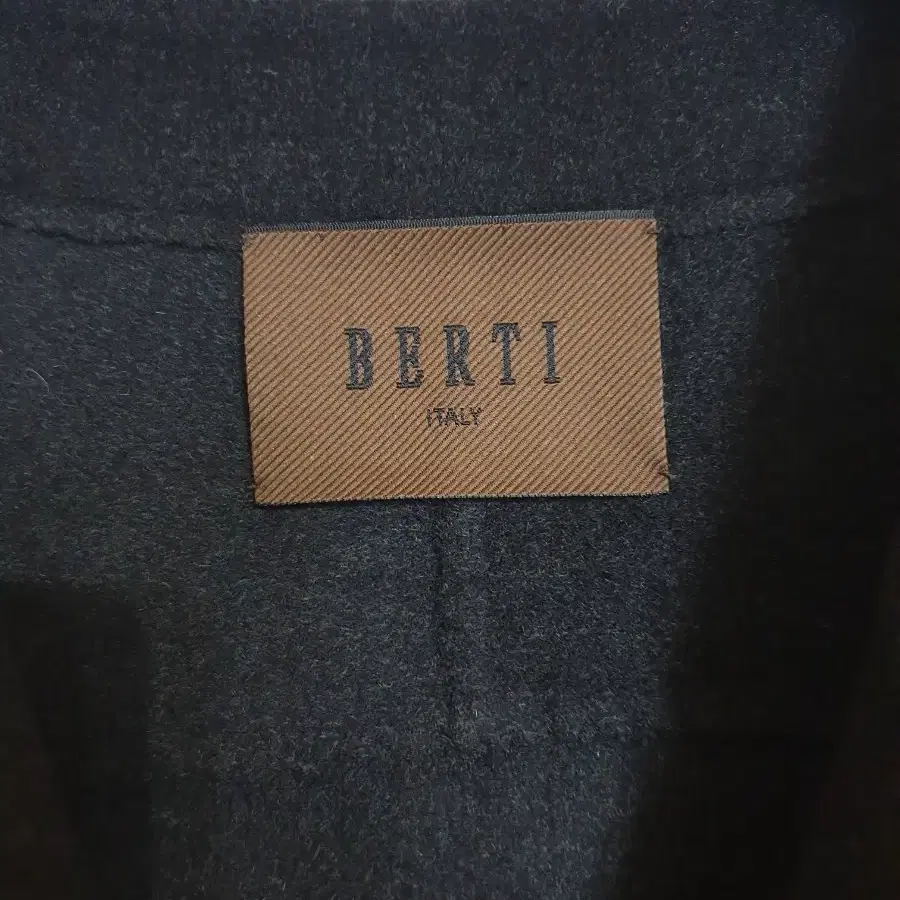 BERTI 울100% 코트 66