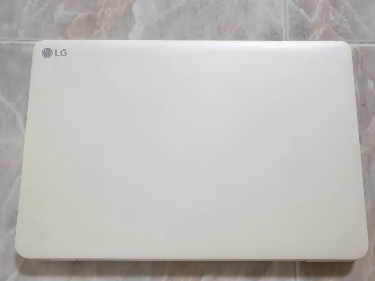 노트북/LG15U47/i7 7500/램16g/하드M2 256g