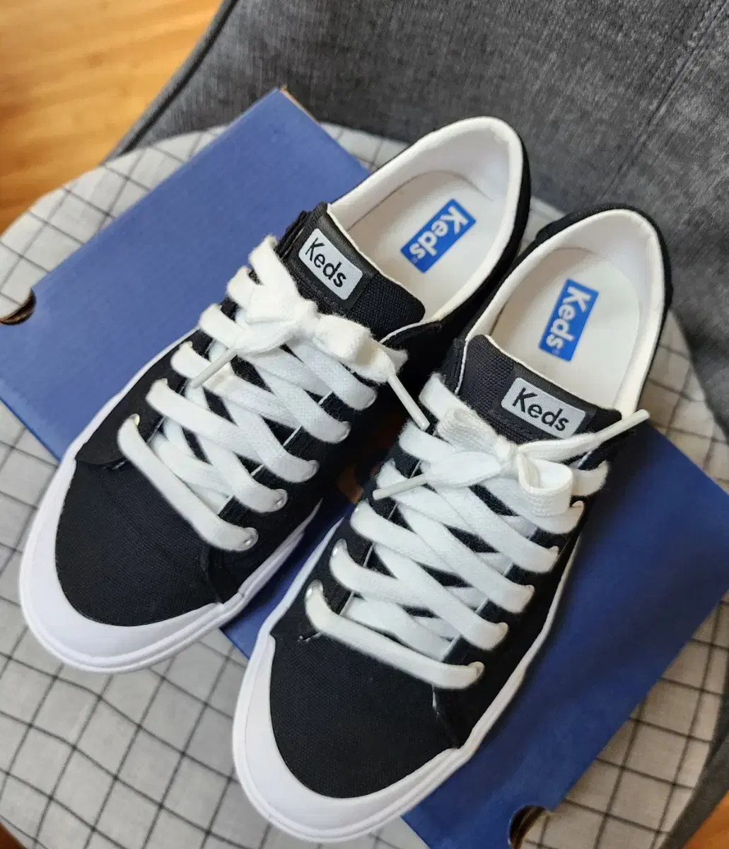 Keds 스니커즈 (블랙/블루)