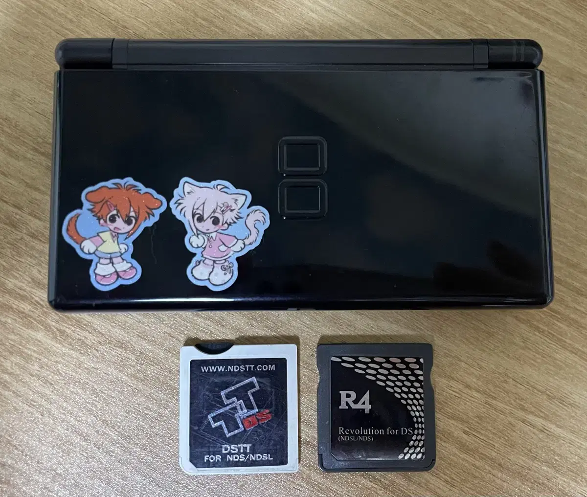 닌텐도 DS Lite, tt칩, 알포칩