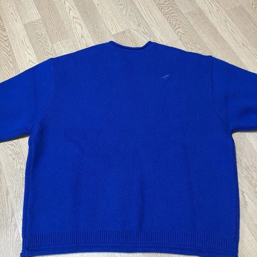 아더에러 Verif Logo Knit Z-Blue