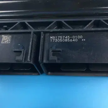 볼보 S60 V40 ECU 모듈 31452623 자동차중고부품