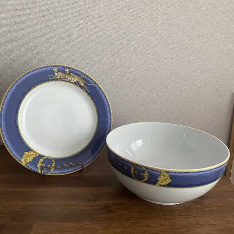 Porcelaine de Paris Deep Bowl & Plate