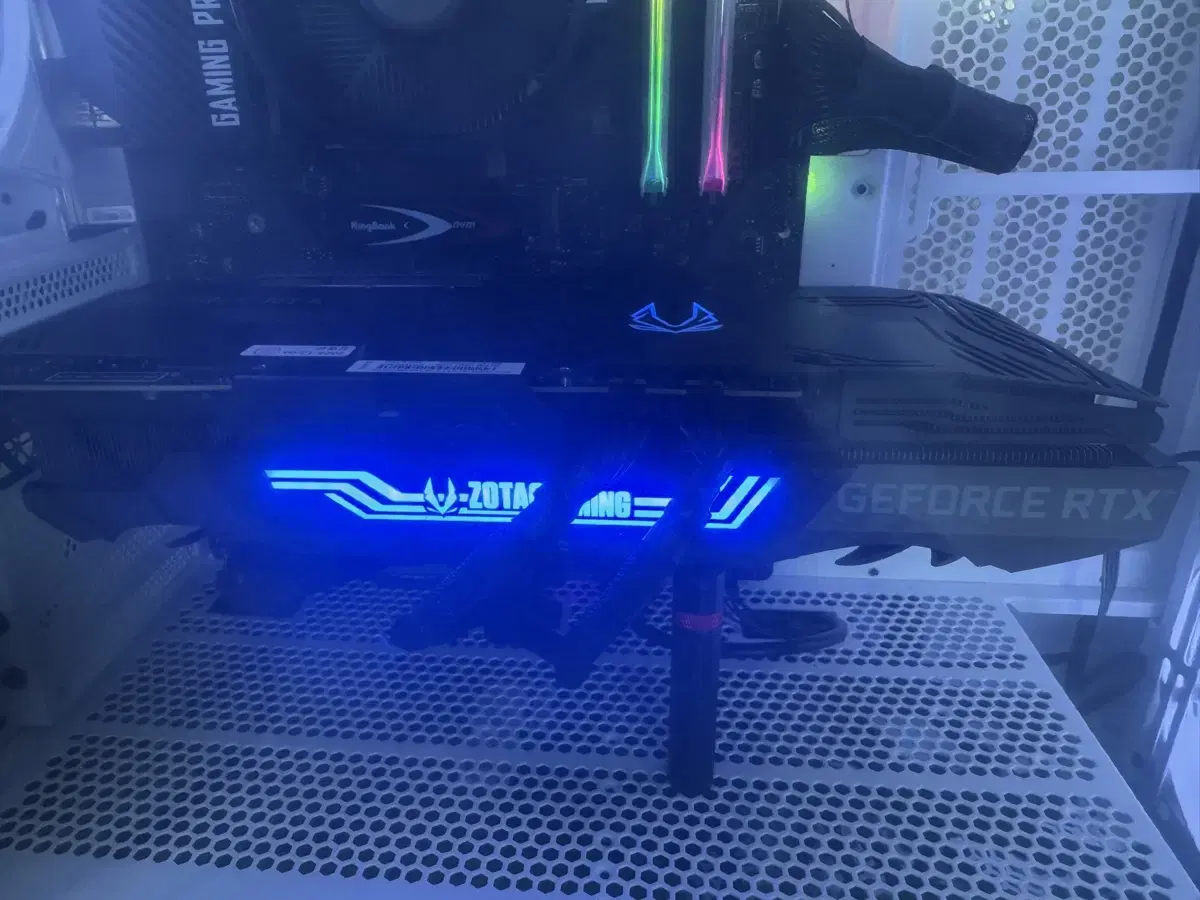 Rtx3070ti 조택 팝니다