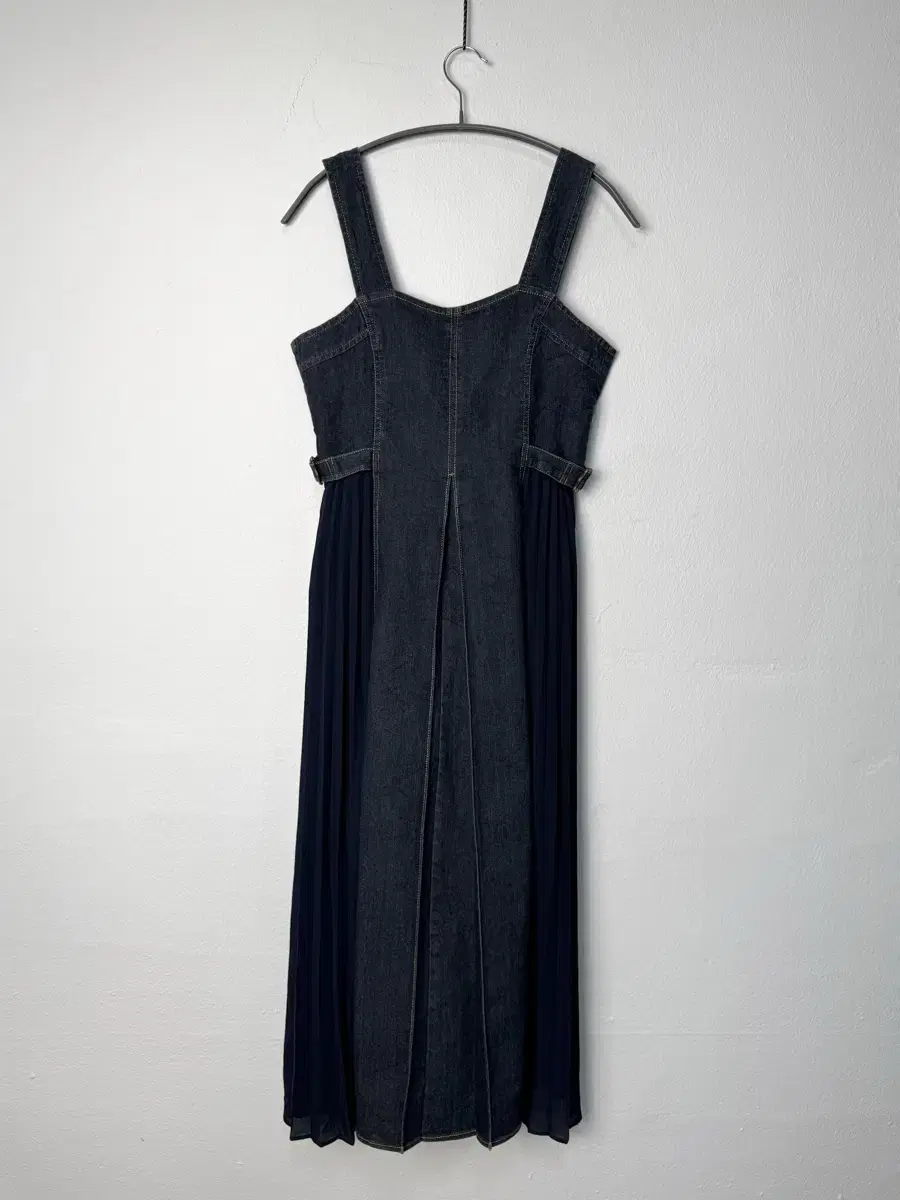 vintage side pleats denim dress