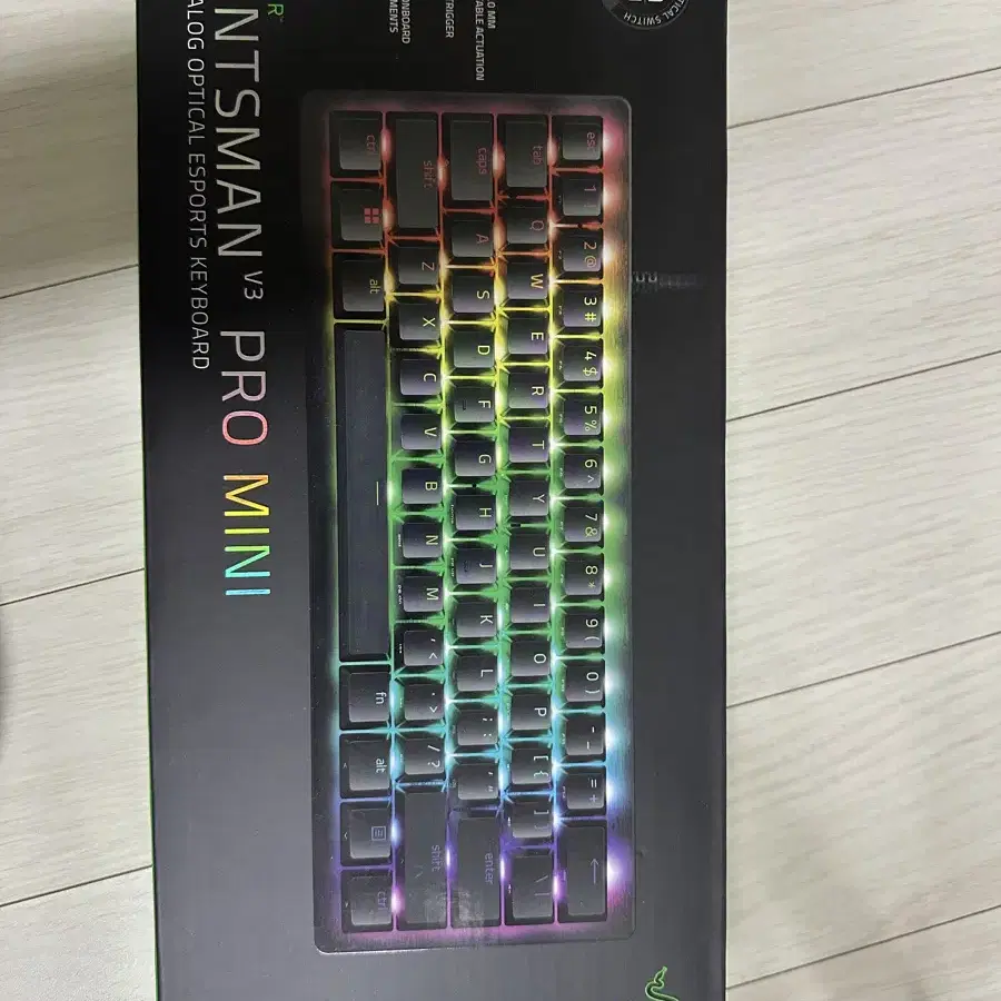 헌츠맨 huntsman v3 pro mini