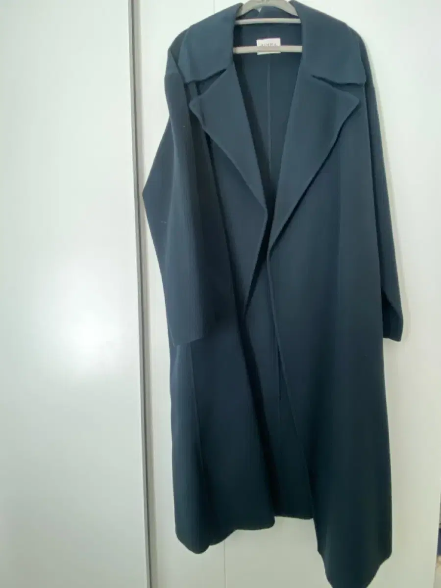 R2W Wool Cashmere CoatSell by