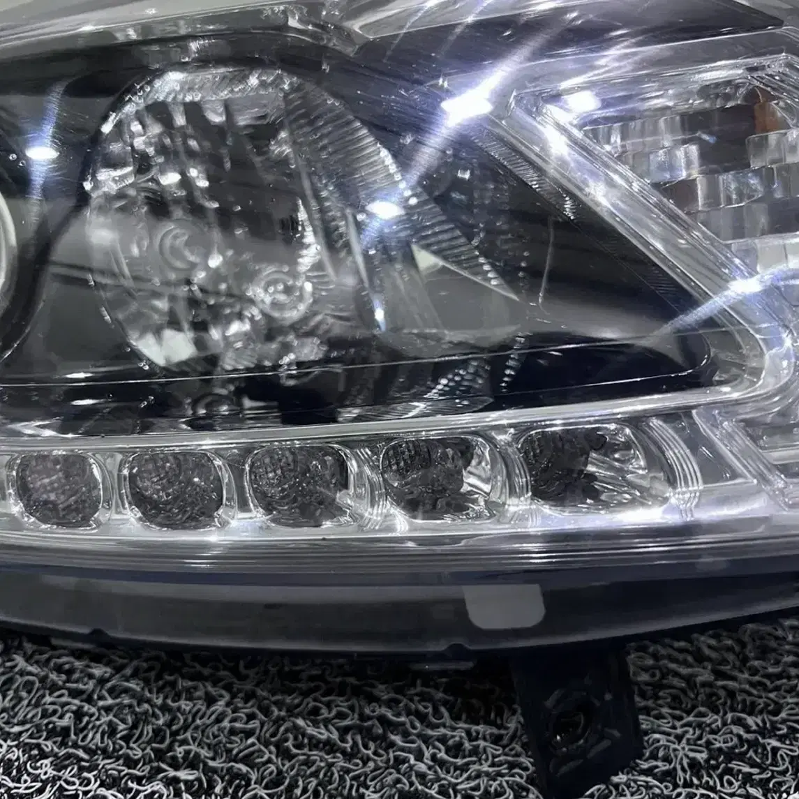 SM5플레티넘 L43 LED DRL 라이트 헤드램프 조수석