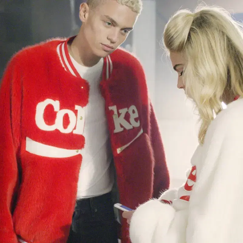 JOYRICH x COKE 퍼자켓