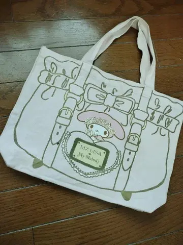 산리오 마이멜로디 x LIZLISA 콜라보레이션 캠퍼스 토트백 레트로핑크