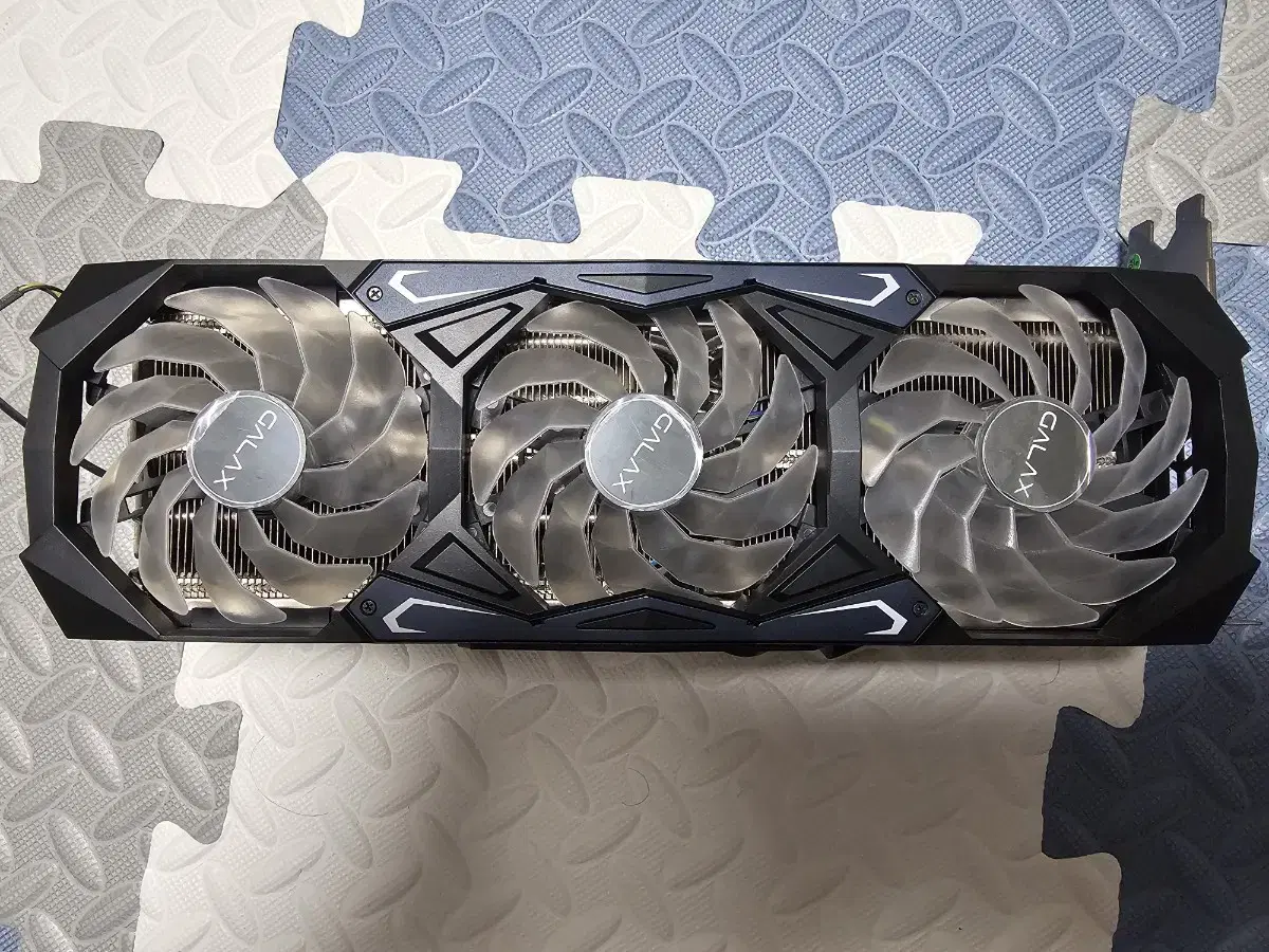 갤럭시 지포스 3080ti 그래픽카드 팝니다.