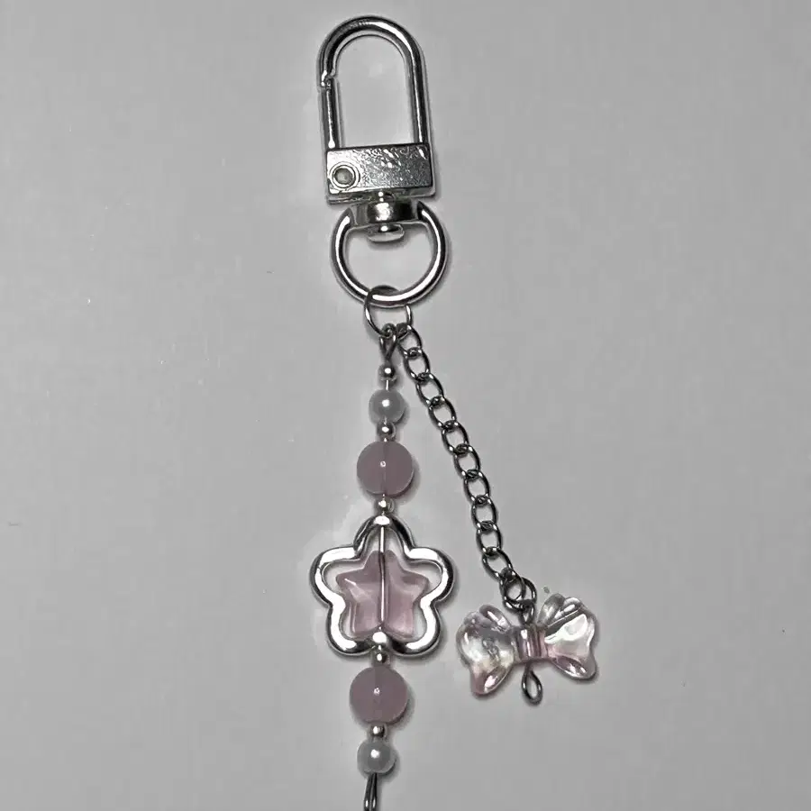 Pink star keyring