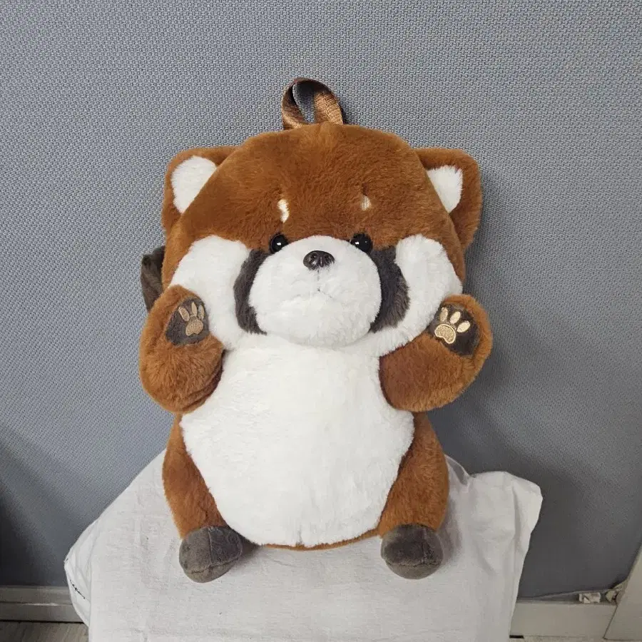 랫서판다 백팩 인형 (35cm)