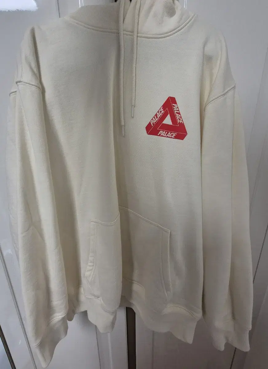 Palace 팔라스 24ss 후드티