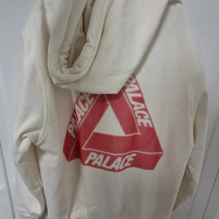 Palace 팔라스 24ss 후드티