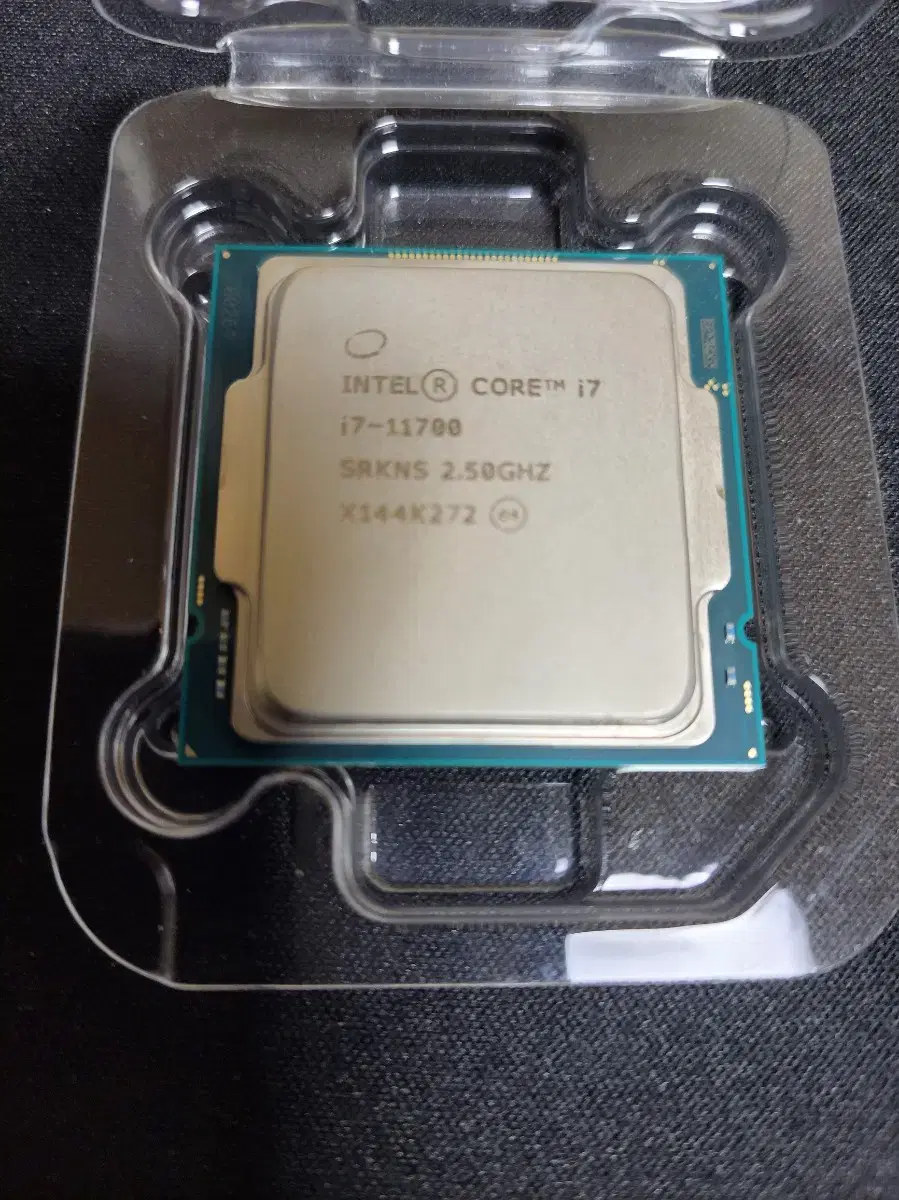 컴퓨터 CPU 인텔 I7 11700(정품 풀박스)