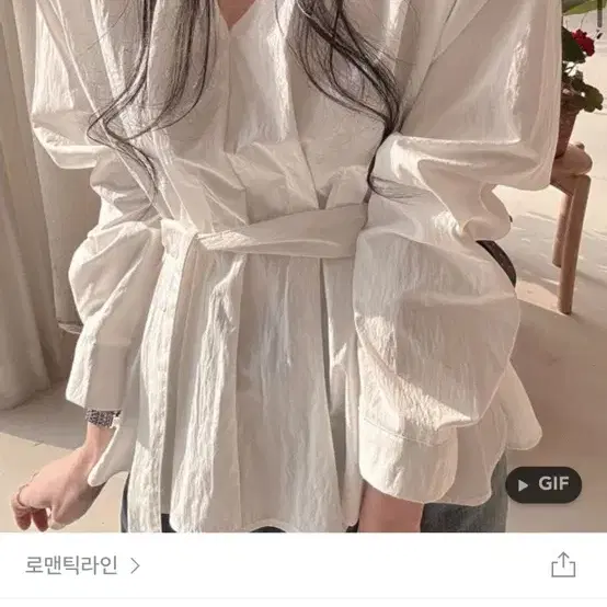 핀턱 언발 블라우스 아이보리