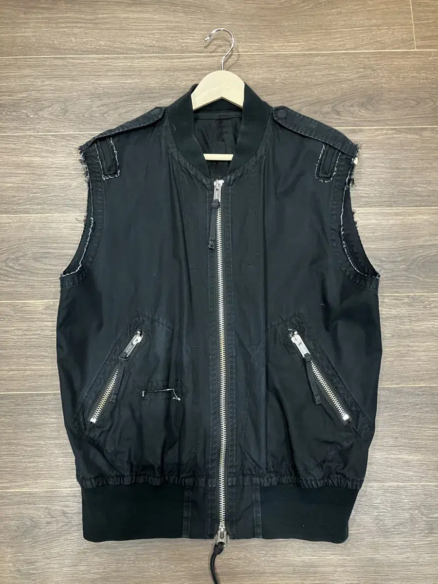 The Soloist flight vest(50)