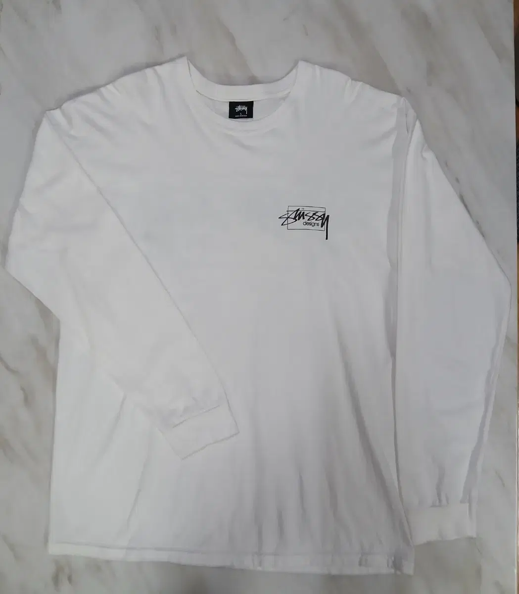 STUSSY 스투시 면 100% 긴팔티 L 사이즈 (긴팔 티셔츠)