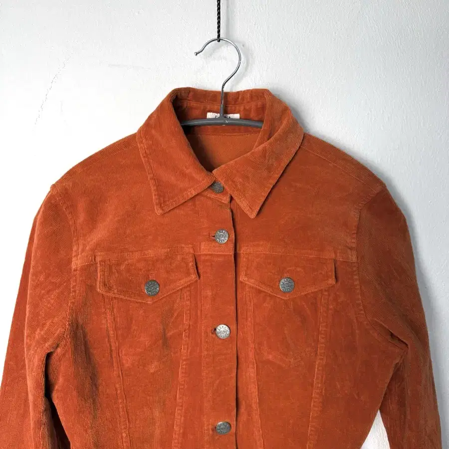 vintage corduroy trucker jacket