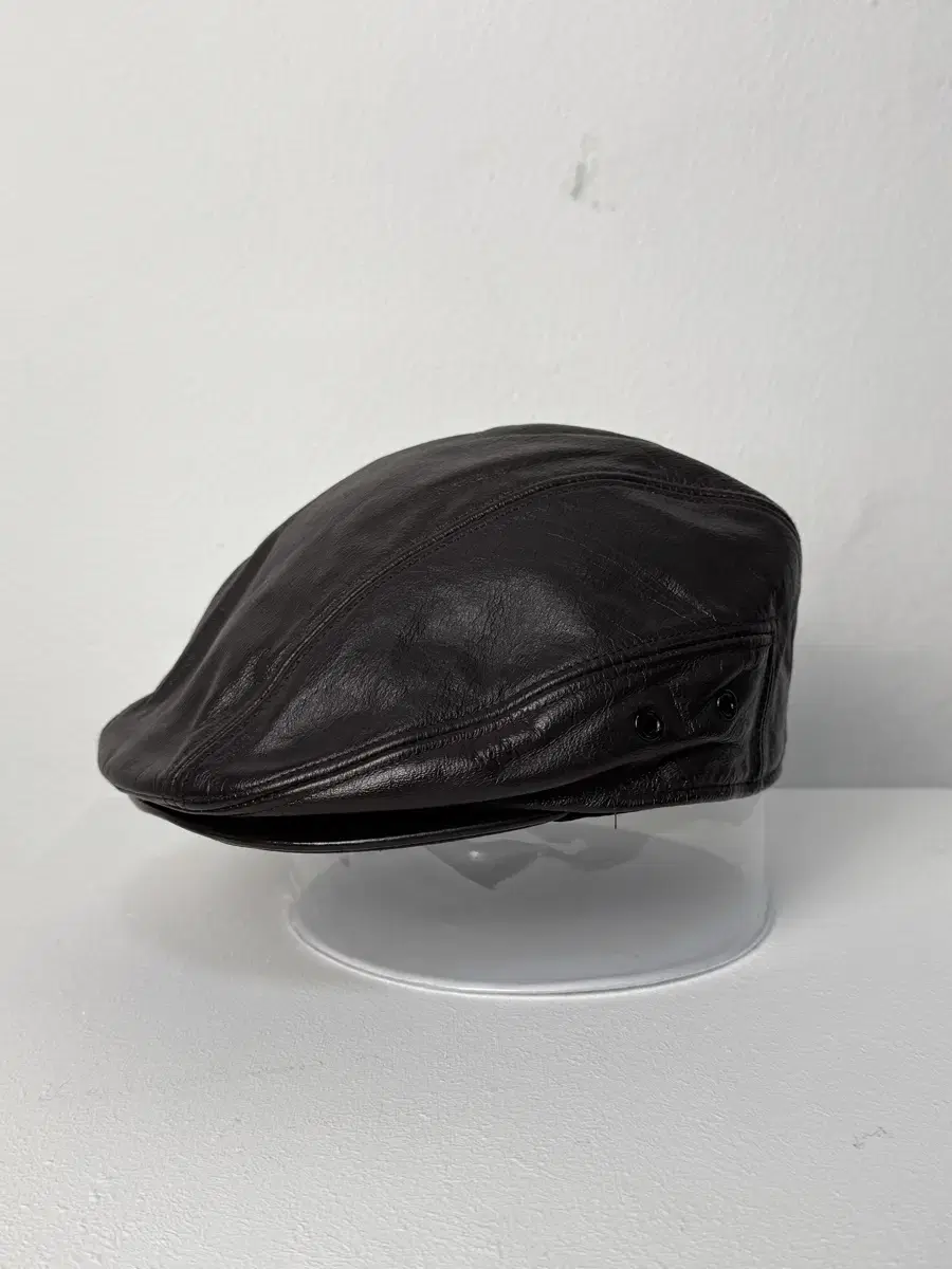 vintage leahter newsboy cap