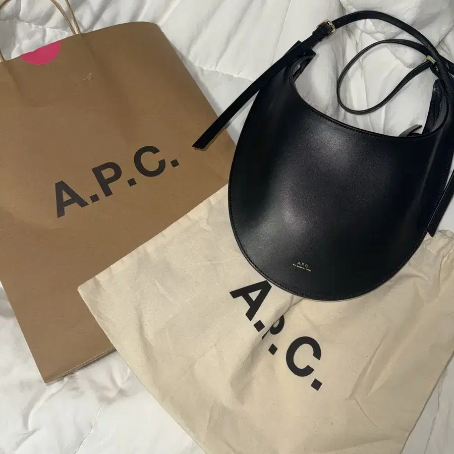 apc iris bag