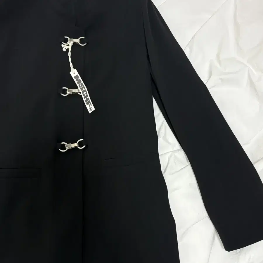 (단종) 미스치프 HOOK TENCEL JACKET(새상품)