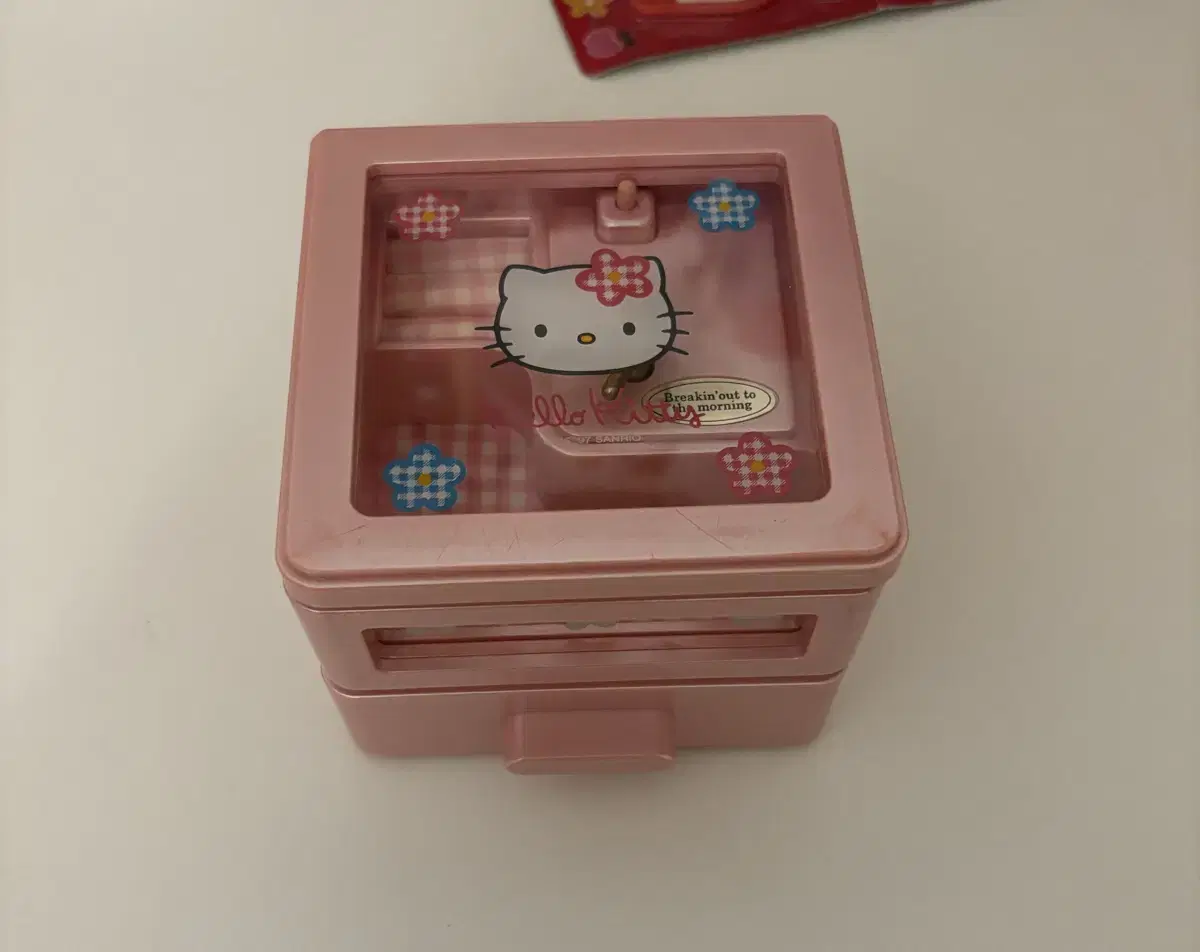 Classic Kitty Music Box Jewelry Box