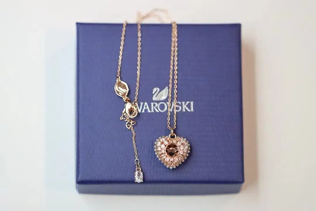 Swarovski스와로브스키 목걸이