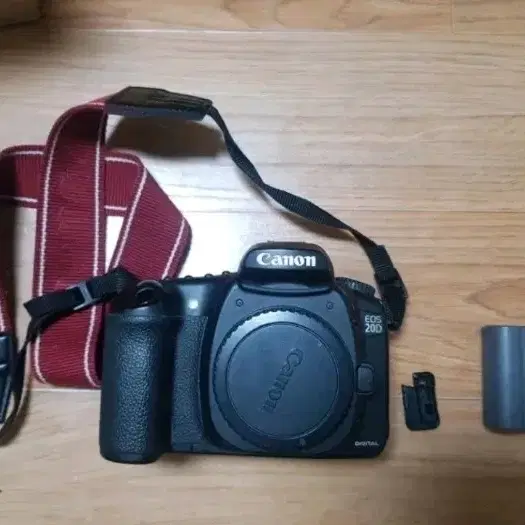 캐논 EOS 20D