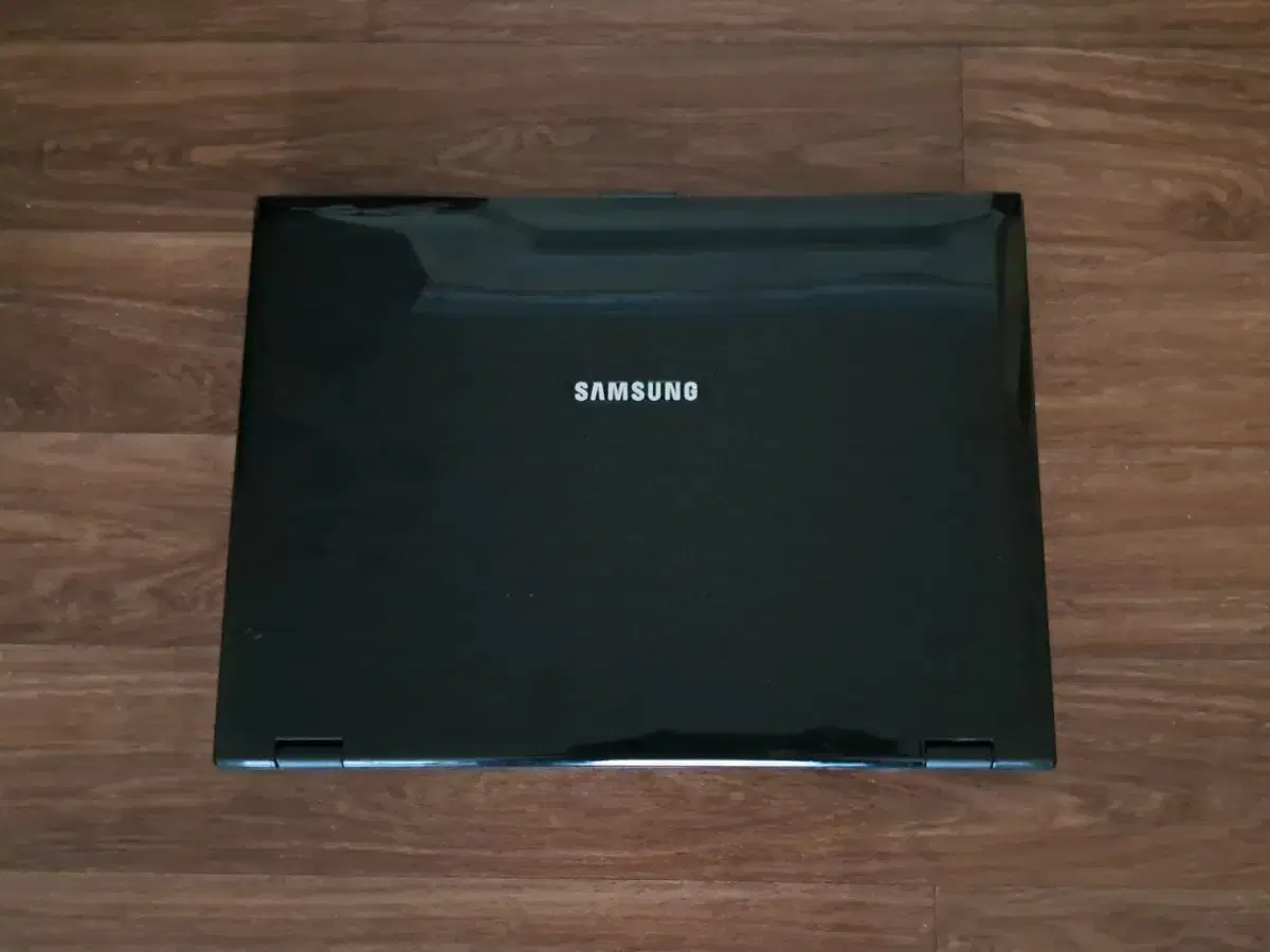 삼성 15.4" 노트북 3GB, SSD256GB, WINDOW10