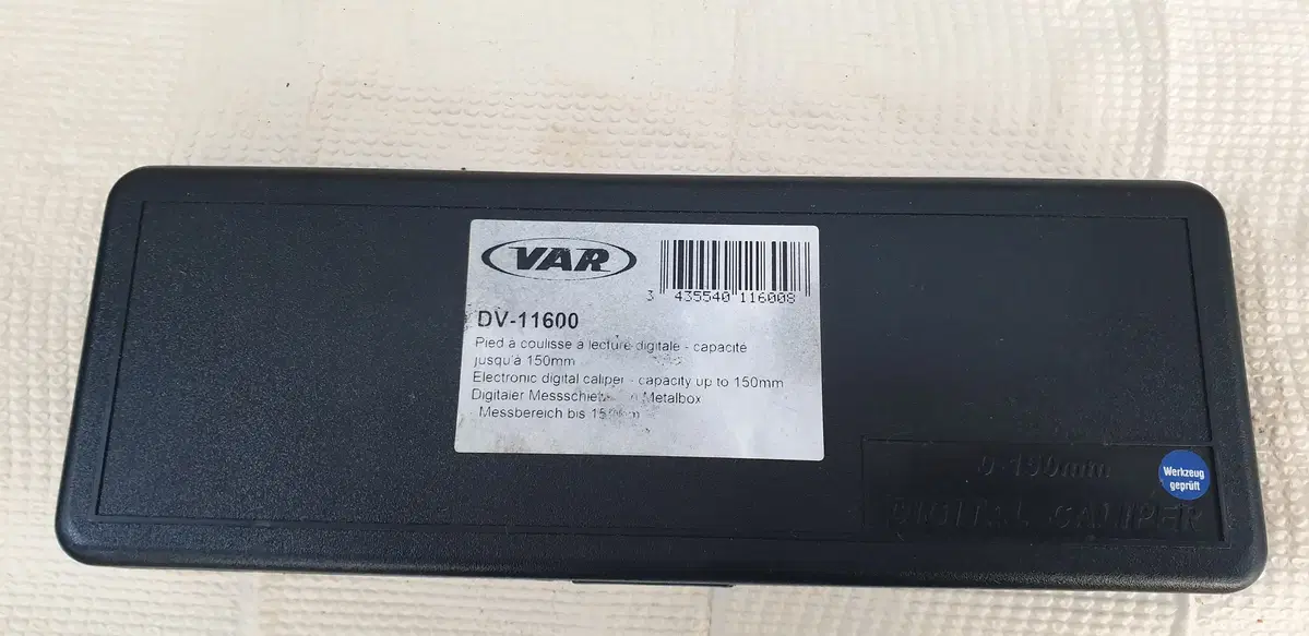 VAR TOOL 브랜드  디지털 버니어 캘리퍼스.