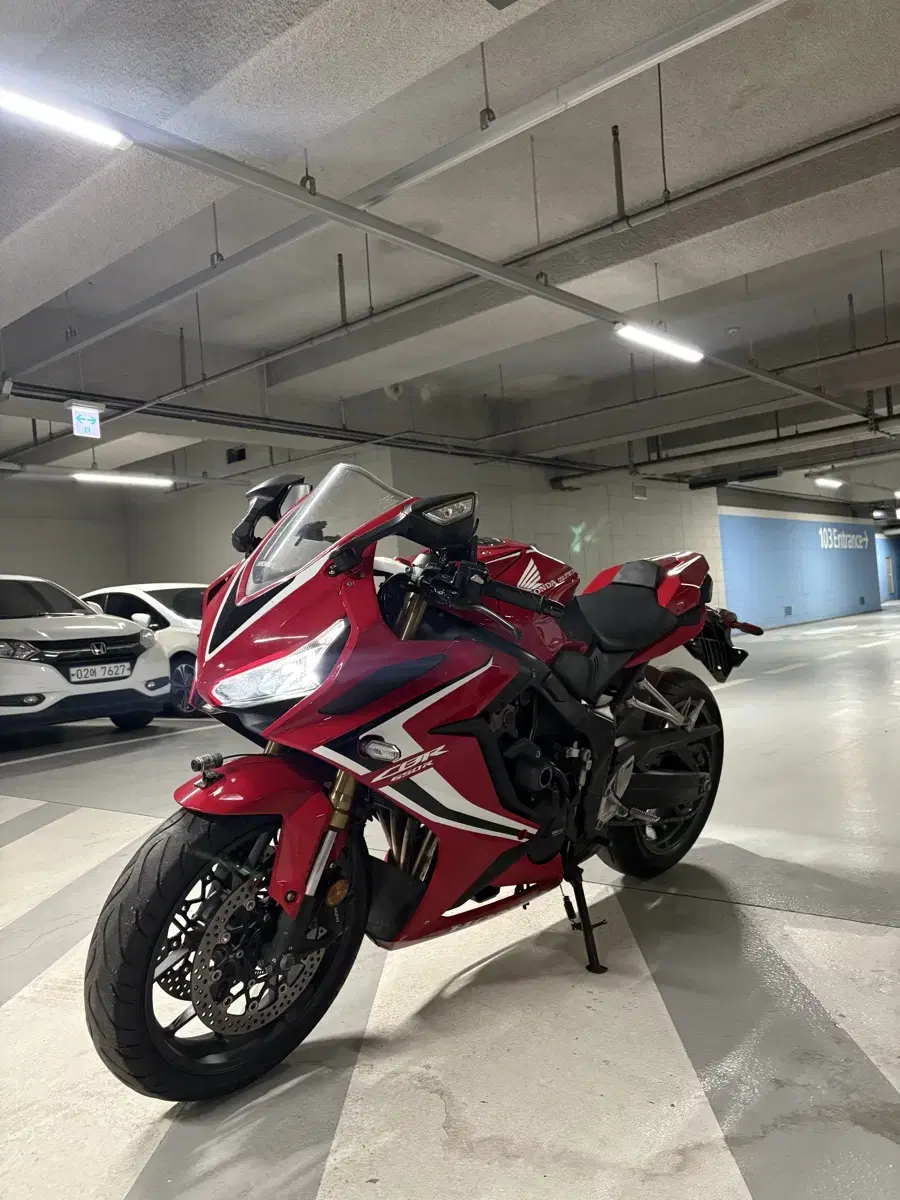 혼다CBR650R (2020)