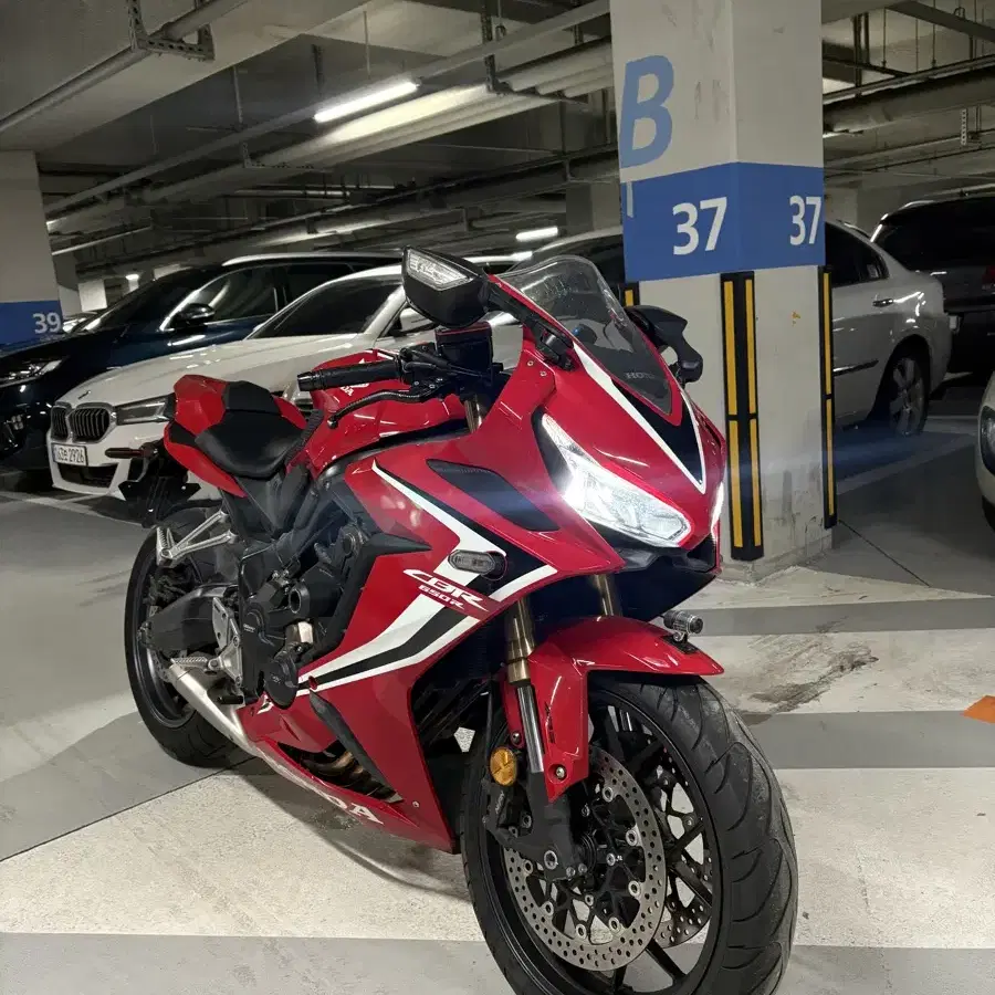 CBR650R