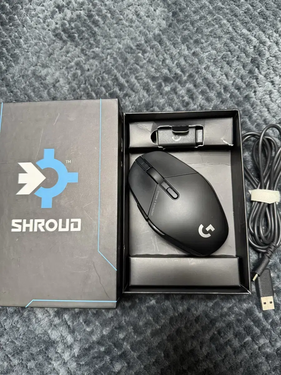 로지텍 G303 Shroud 에디션 마우스(지쌈무)